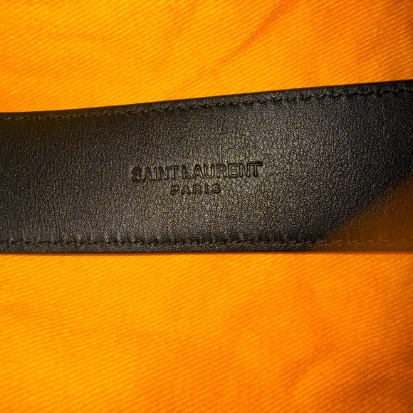 YSL - Saint Laurent Paris Women’s Logo Belt Black Size 85 Gold Hardware. EUC - Picture 9 of 16